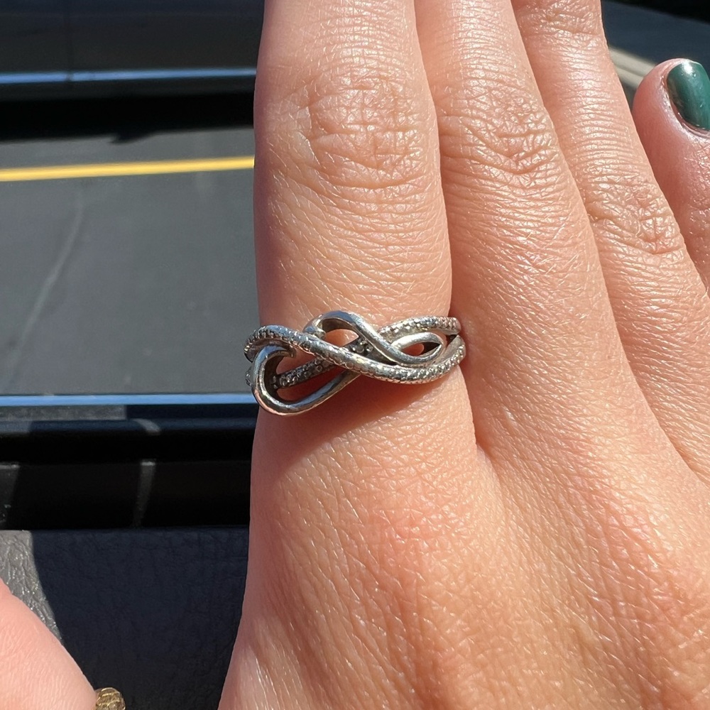 Sterling silver ring! Real silver size 7 :)